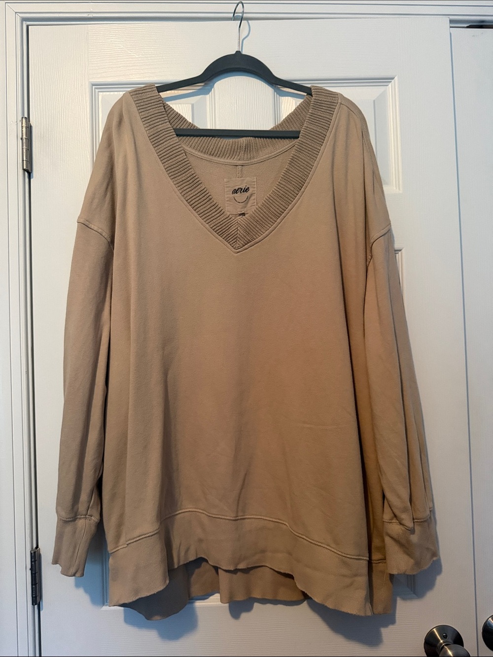 aerie Women's V-Neck Oversized Sweatshirt - Empire Cream
